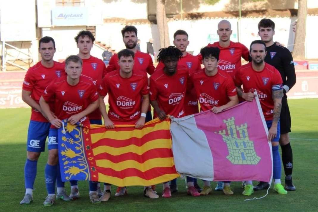 Formación de La Roda CF. Foto: FFCM.