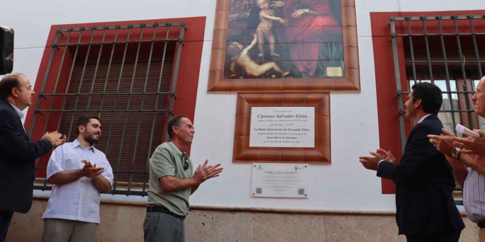 Homenaje a Cipriano Salvador en Almedina