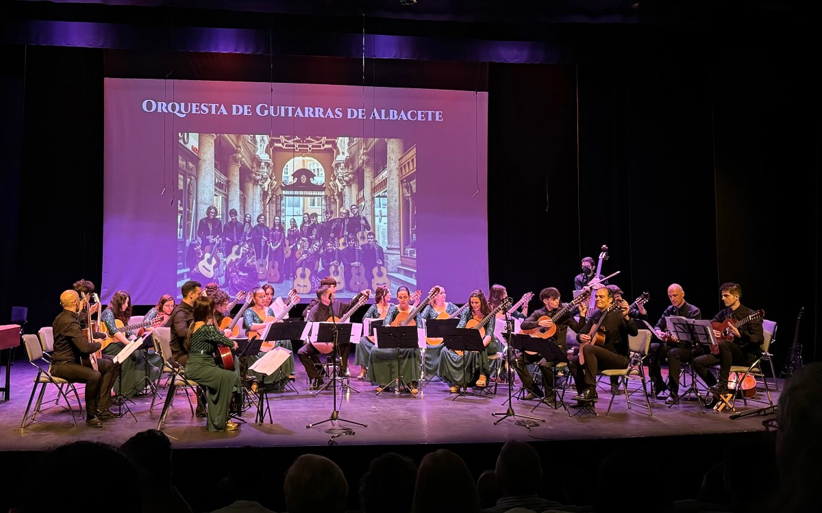 La Orquesta de Guitarras de Albacete en el Auditorio Municipal. Imagen de archivo. Elena Valero