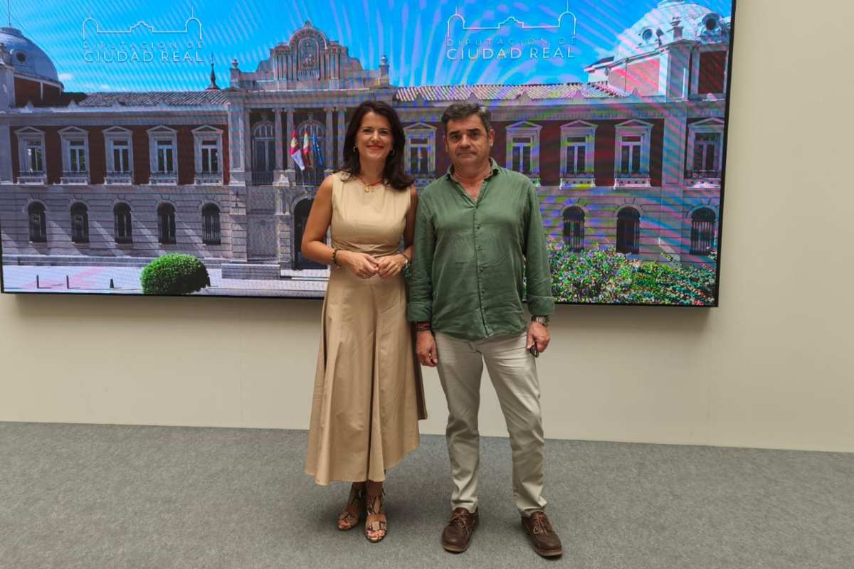 Los dos vicepresidentes de Vox en la Diputación de Ciudad Real, María Jesús Pelayo y Luis Alberto Marín