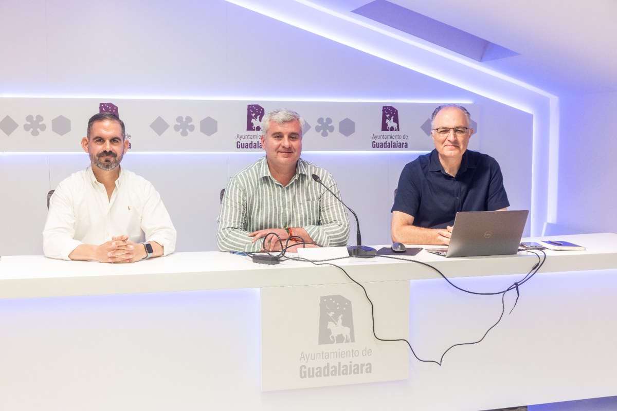 Presentan en el Ayuntamiento proyecto Alcázar Real Guadalajara