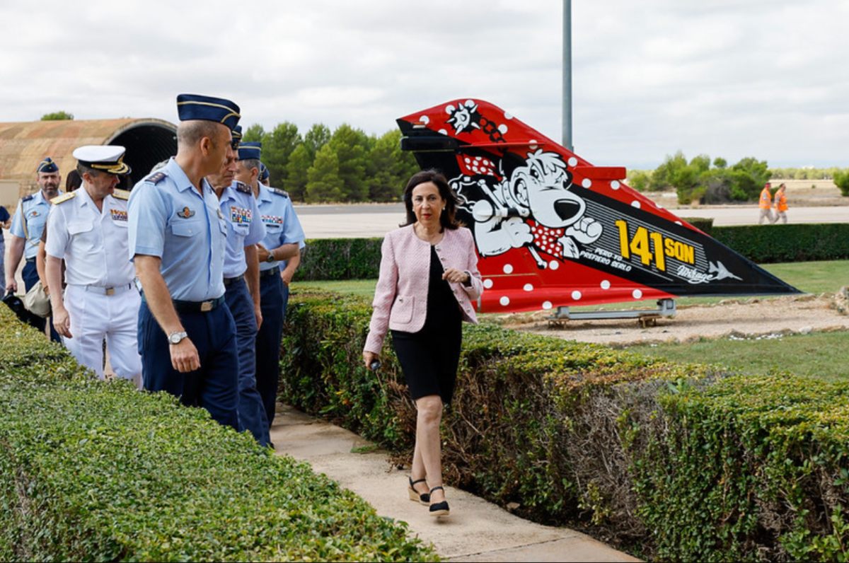 La ministra de Defensa, Margarita Robles, visita la unidad Ala 14 en la Base Aérea de Los Llanos (Albacete). Imagen: Ministerio de Defensa