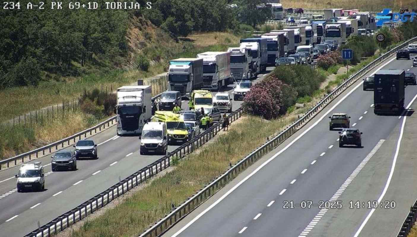 Colisión en la A-2, en Torija (Guadalajara).