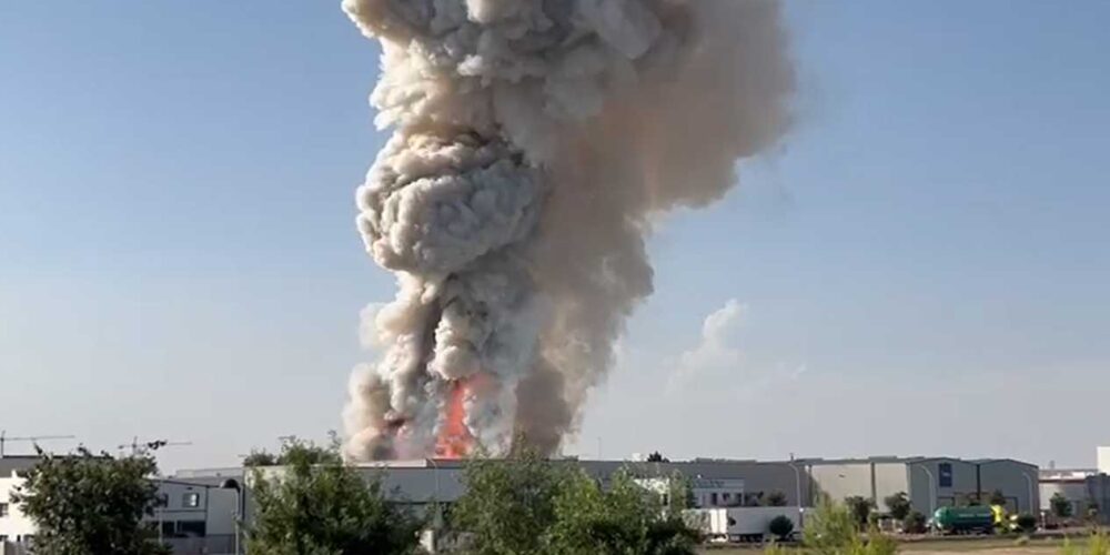 Imagen del incendio en Azuqueca.