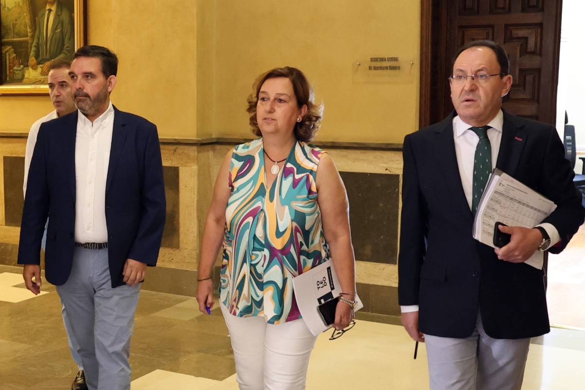Joaquín Romera (izquierda), Conchi Cedillo y Jesús Guerrero.