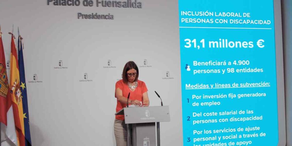 La consejera portavoz del Gobierno de Castilla-La Mancha, Esther Padilla.