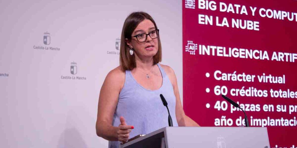La consejera portavoz del Gobierno de Castilla-La Mancha, Esther Padilla.