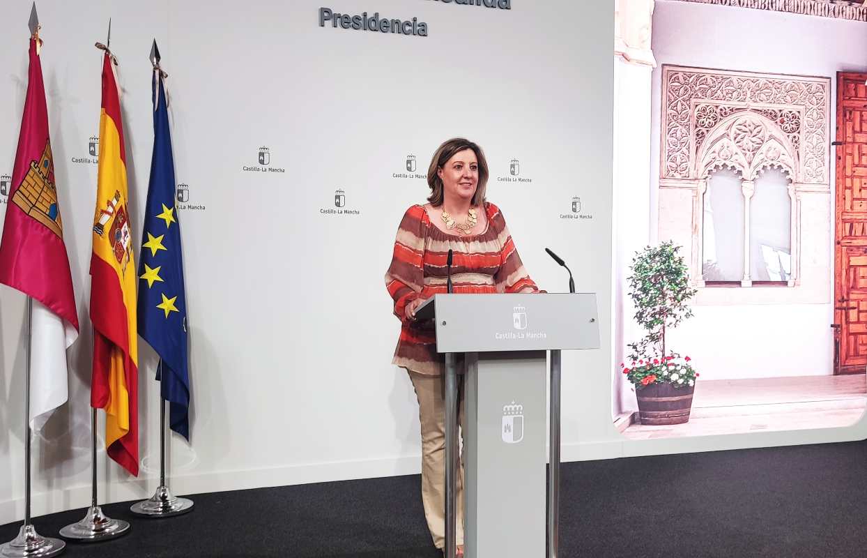 Patricia Franco dio cuenta de los acuerdos del Consejo de Gobierno relacionados con su departamento.