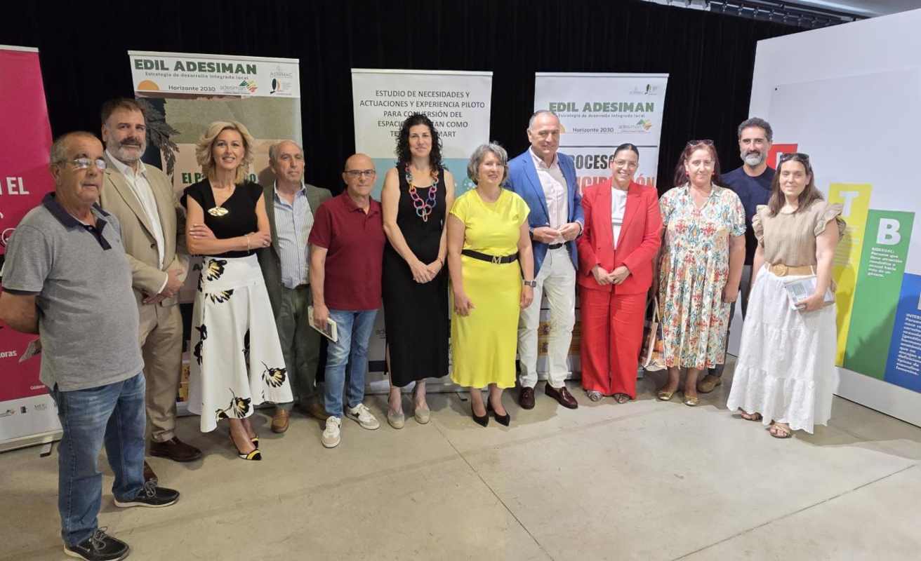 Mercedes Gómez participó en el seminario ‘Buenas Prácticas de una Comunidad Energética Local'.