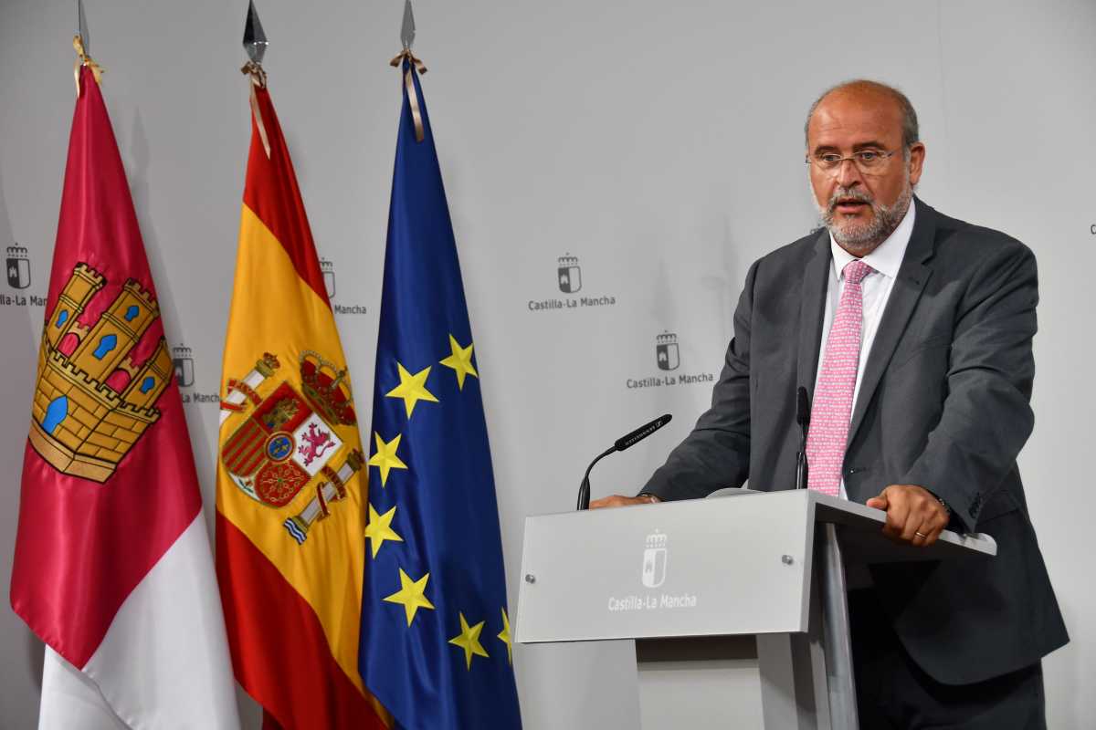 El vicepresidente primero de Castilla-La Mancha, José Luis Martínez Guijarro.