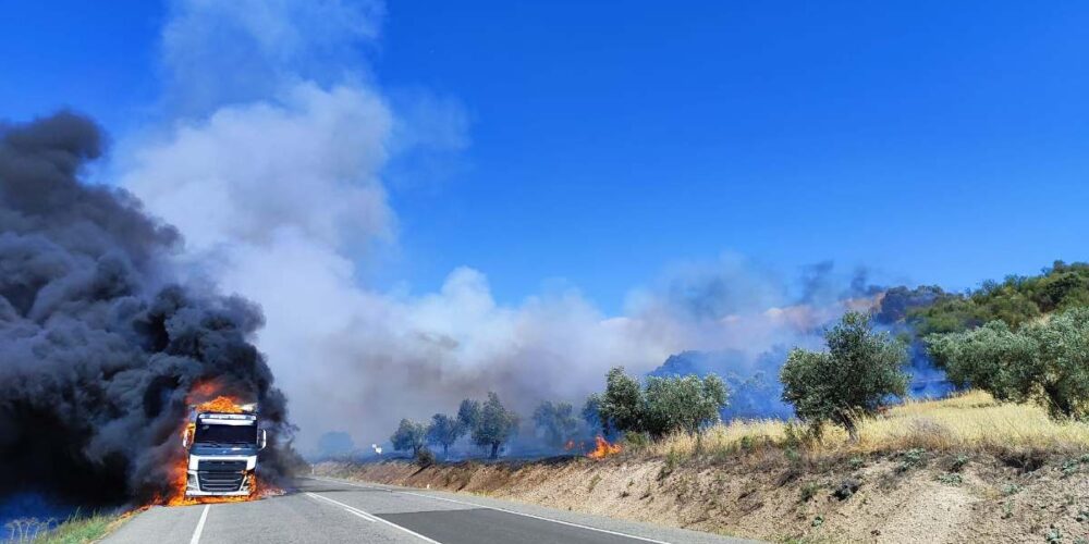 Incendio en Alcolea de Calatrava (Ciudad Real). Foto: ENCLM