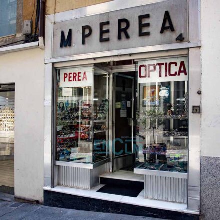 Óptica M. Perea.