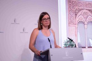 La consejera portavoz del Gobierno de Castilla-La Mancha, Esther Padilla.