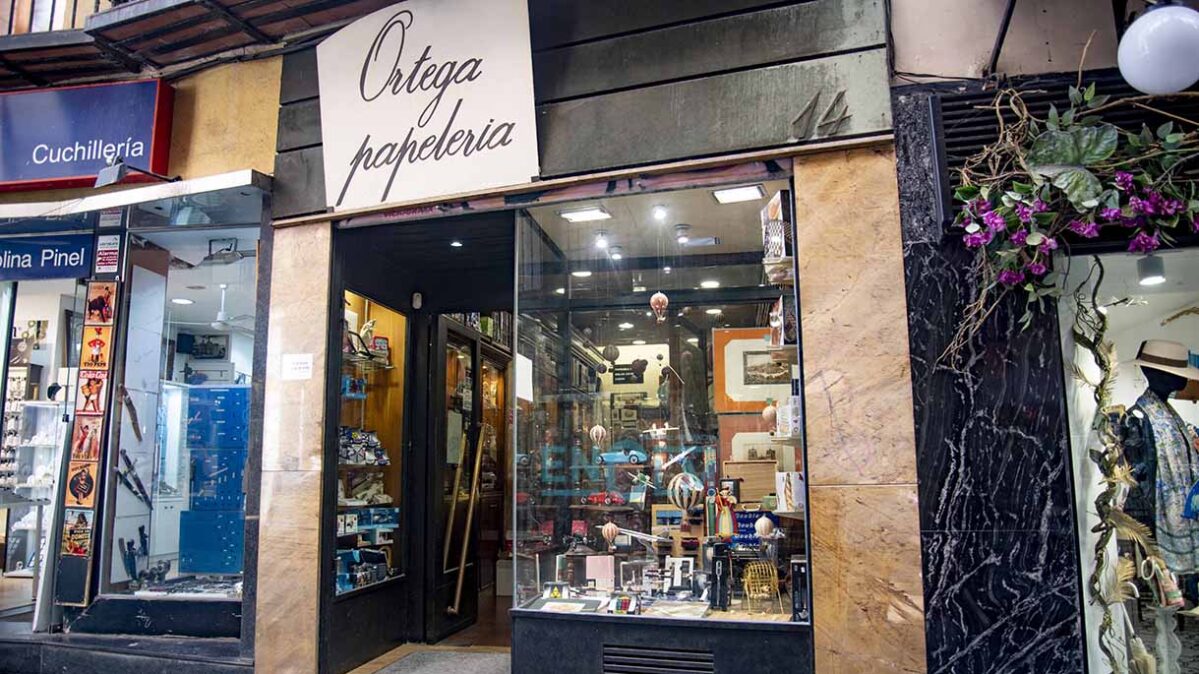 Papelería Ortega.