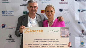 Los profesores de la Universidad de Castilla-La Mancha (UCLM) Gema Fernández-Avilés Calderón e Isidro Hidalgo Arellano.