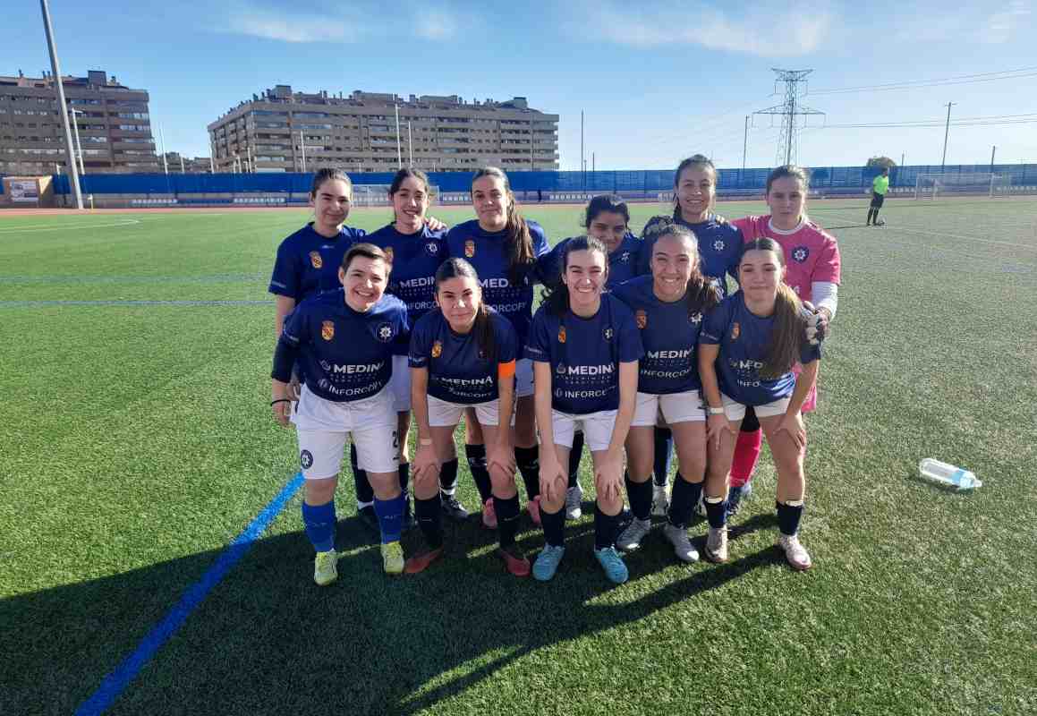 Una formación del 'Santa' femenino.