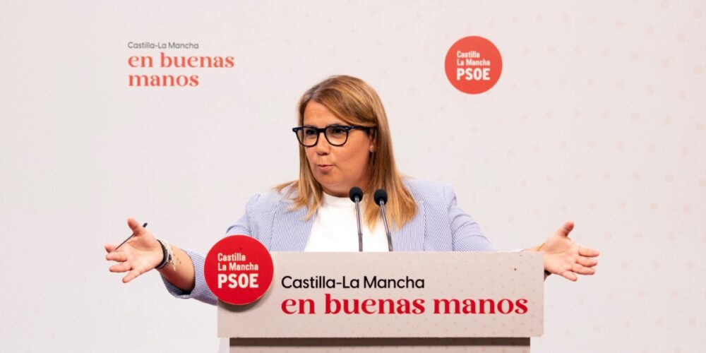 la presidenta del PSOE de Toledo, Tita García Élez