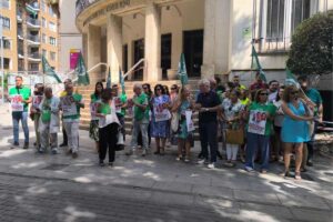 Concentración del sindicato CSIF a las puertas de la Subdelegación del Gobierno en Ciudad Real