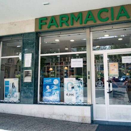 Farmacia Díaz García.