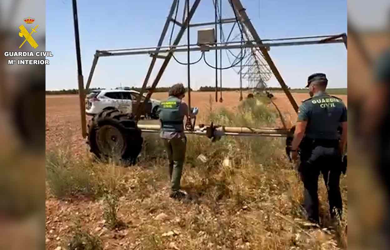 Robo de sistemas de riego en explotaciones agrícolas.