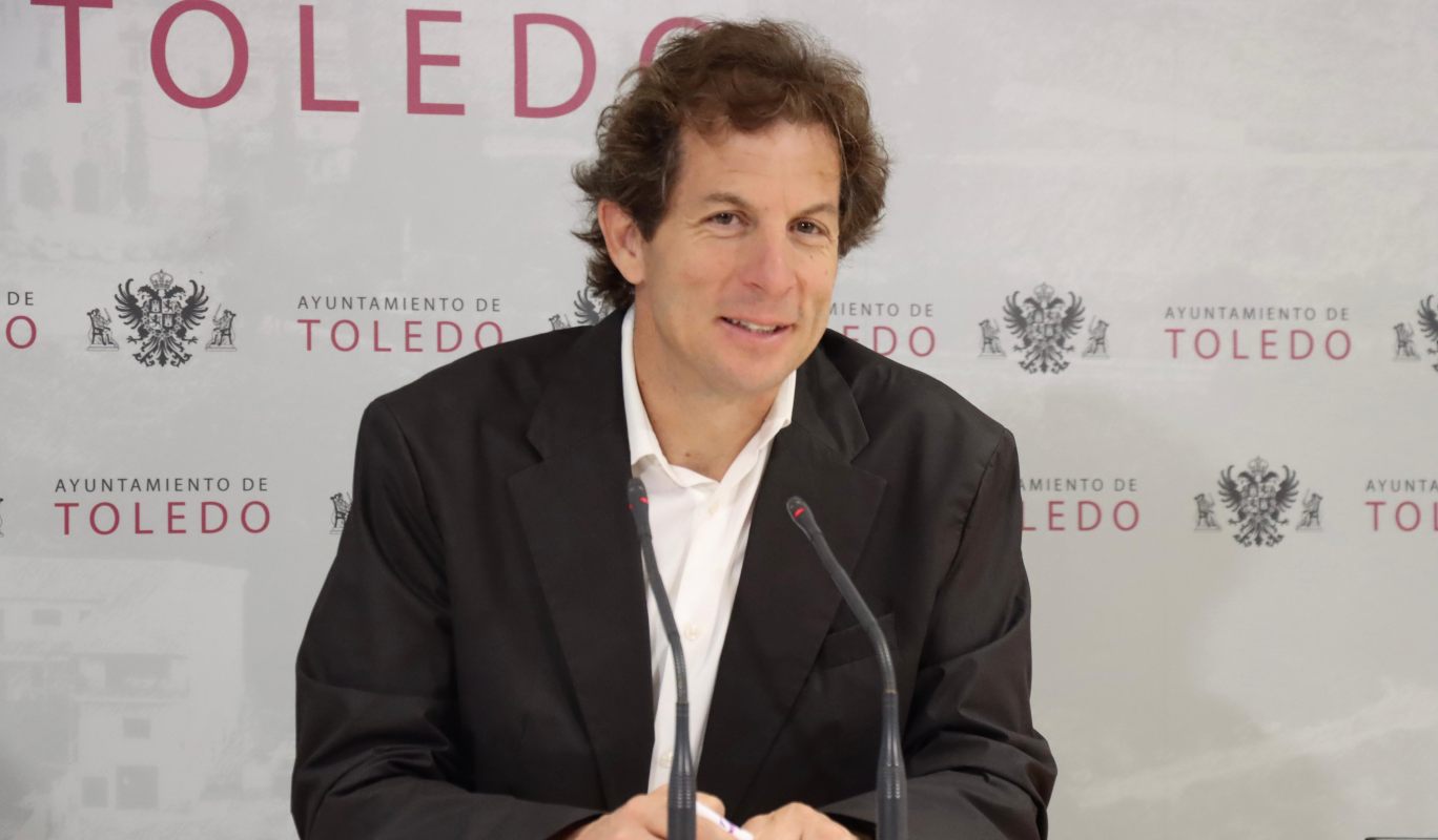 Rubén Lozano presentó la nueva oferta del Patronato Deportivo Municipal.