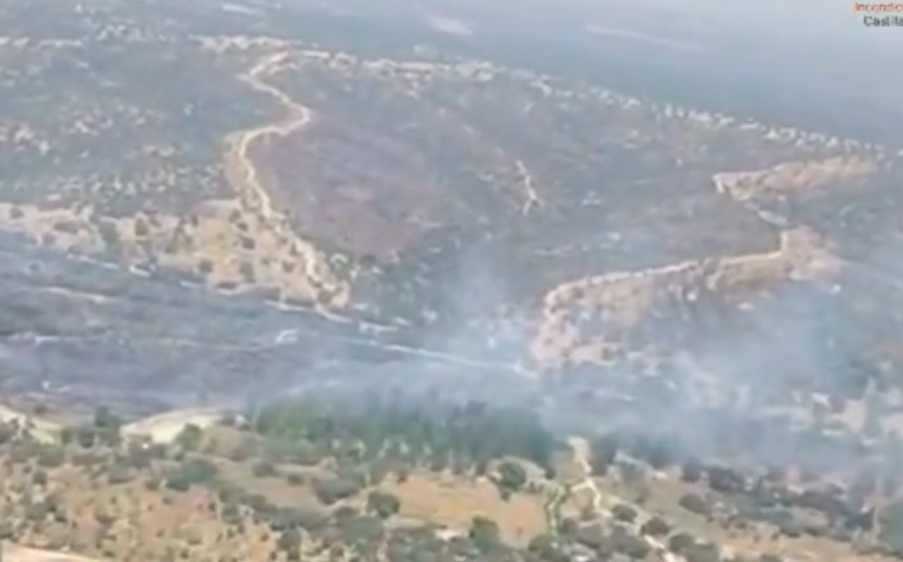 Vista área del incendio que afectaba al término de Méntrida.