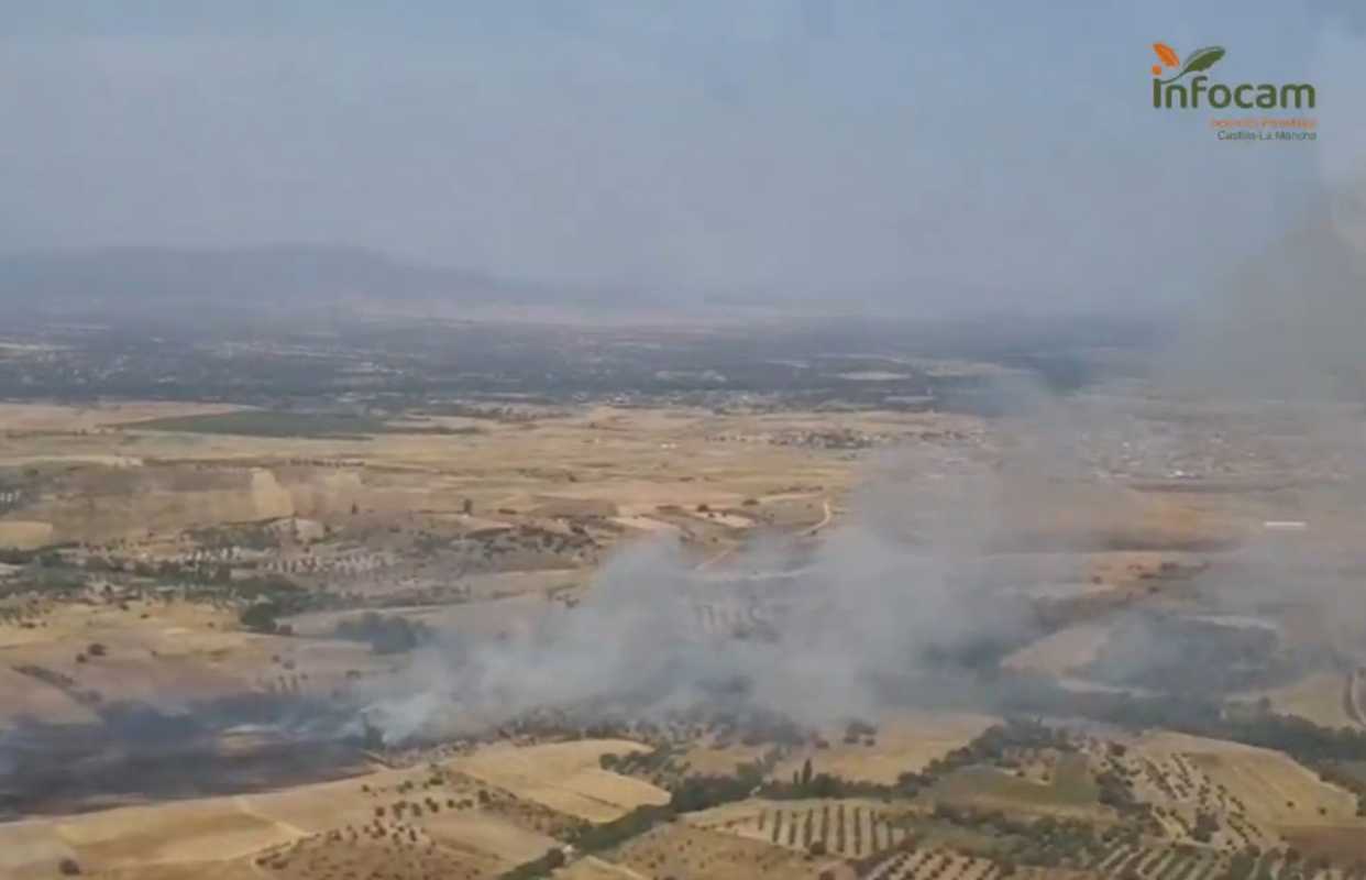 Incendio en El Casar de Escalona. Foto: Plan Infocam.
