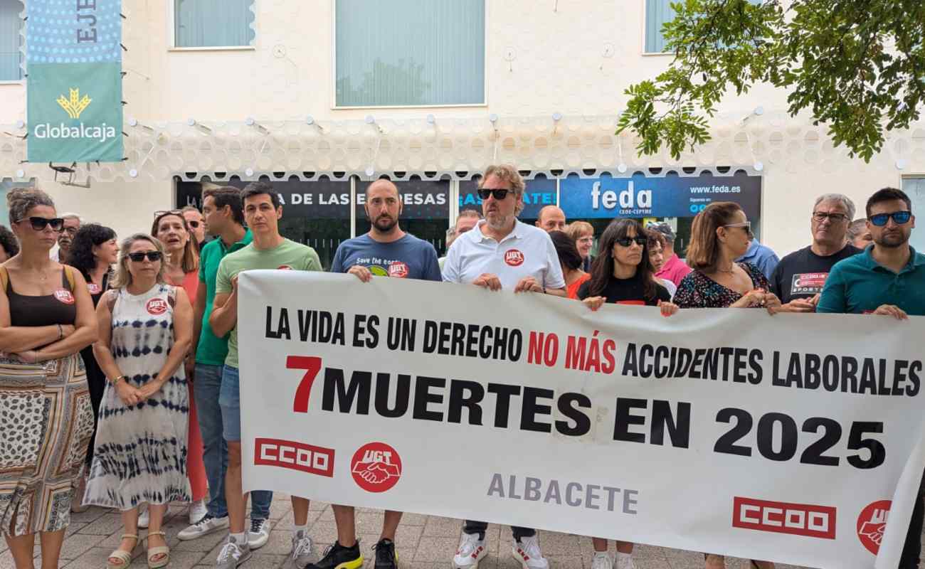 CCOO y UGT han clamado en Albacete: "¡Basta ya!"