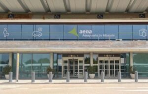 Imagen exterior del Aeropuerto de Albacete. Foto: Aena