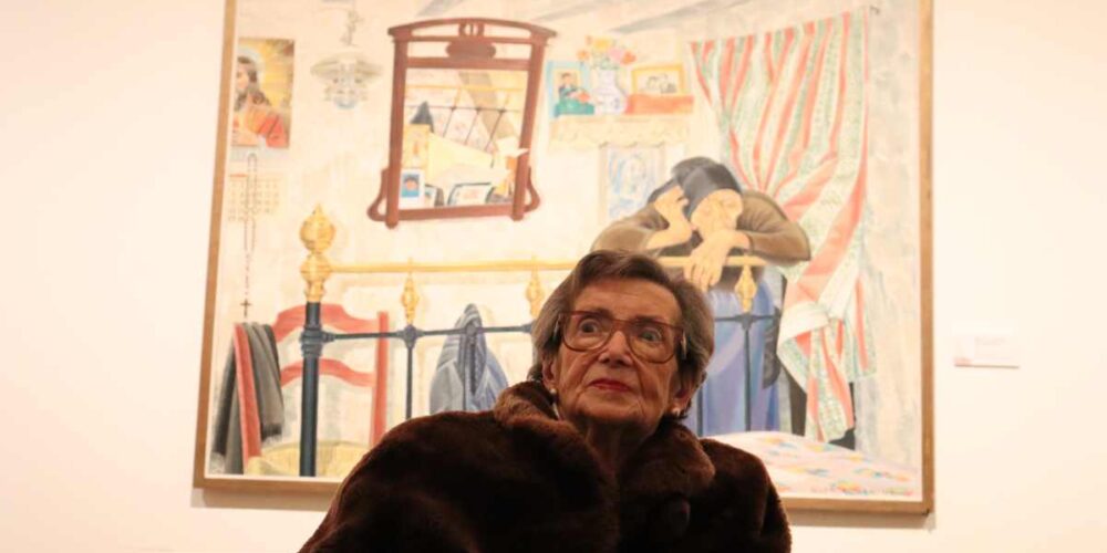 Gloria Merino en la inauguración de la exposición con parte de su obra en febrero de 2025 en Ciudad Real