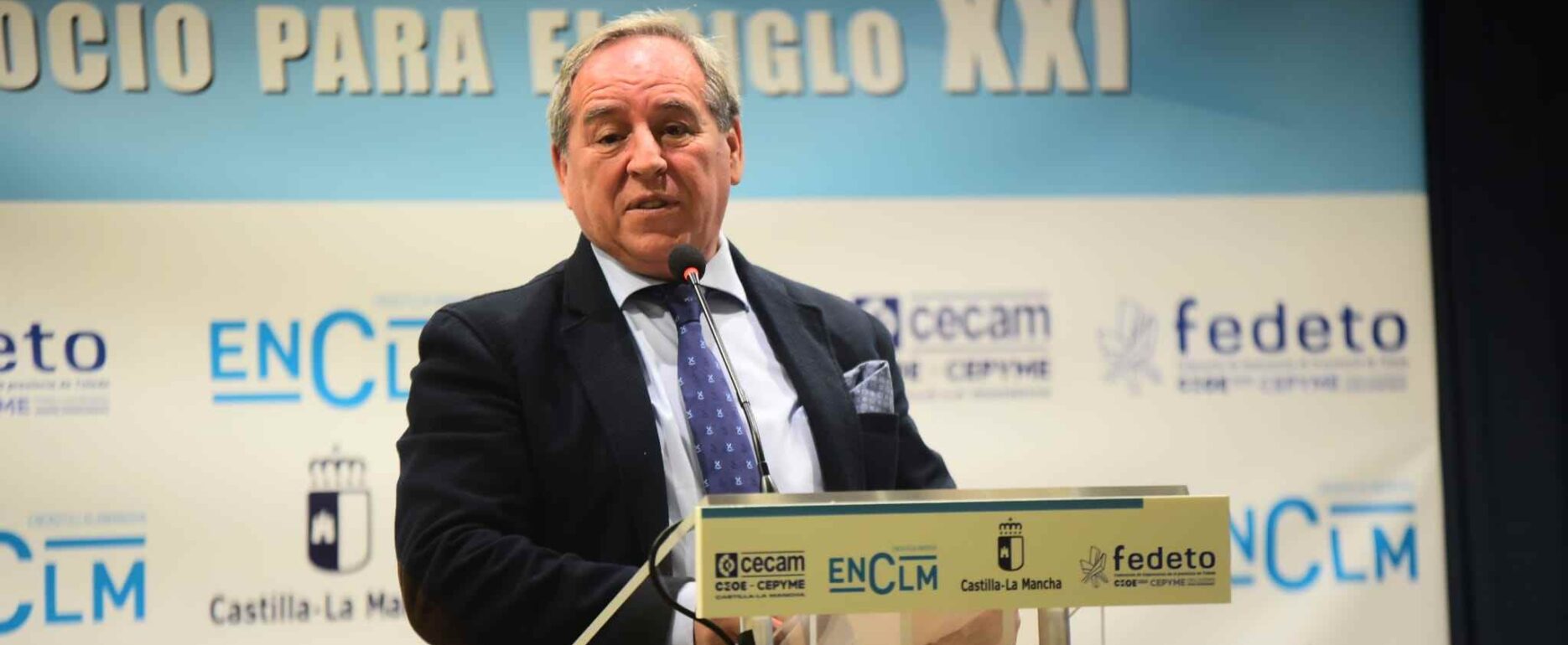 Ángel Nicolás, interviniendo en las Jornadas 'Castilla-La Mancha. tierra de oportunidades'. Foto: Rebeca Arango.
