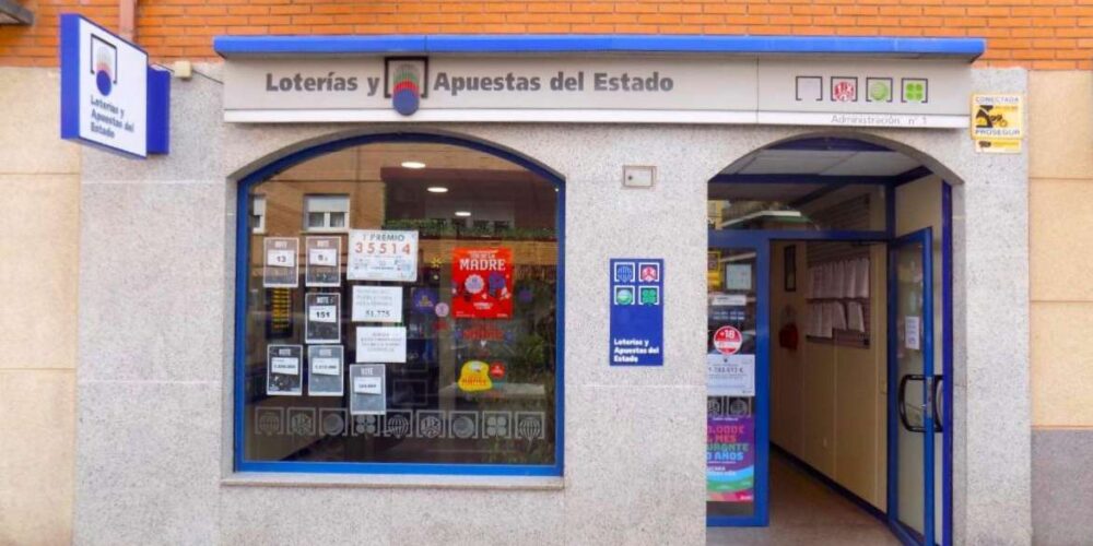 El boleto ha sido validado en la administración de loterías número 1 de Azuqueca de Henares