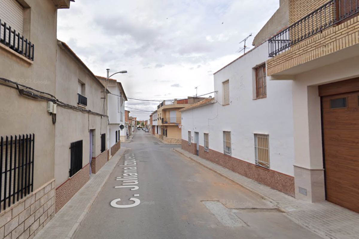 Calle Juliana Izquierdo, en Las Pedroñeras (Cuenca)