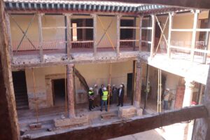 El vicepresidente segundo del Gobierno regional, José Manuel Caballero, que ha visitado la rehabilitación.