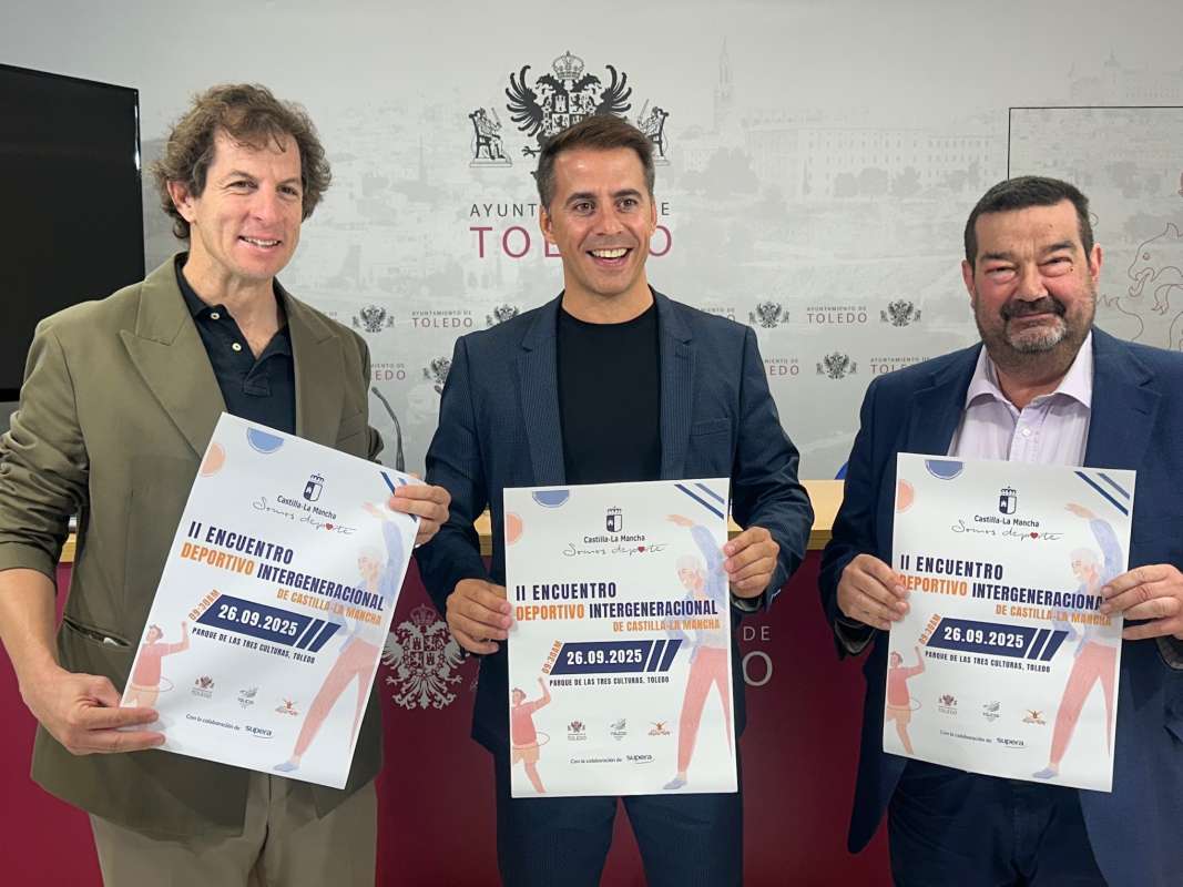 Rubén Lozano, Carlos Yuste y Julián Casas preesentaron el Encuentro Intergeneracional de Actividad Física.