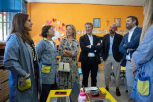 Visita de Feijóo a una escuela infantil en Guadalajara.