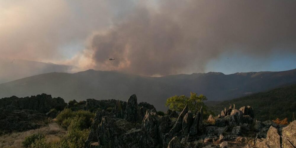 Labores de extinción del incendio de Peñalba de la Sierra. Foto: Junta de CLM.