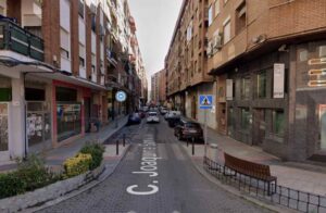 Calle Joaquina Santander de Talavera, donde hubo un herido en una casa.