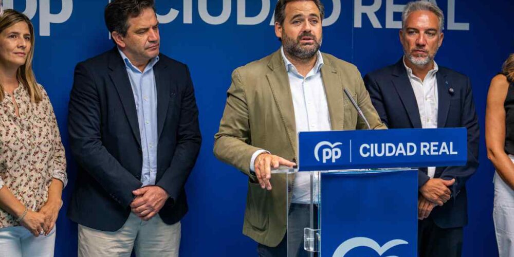 El presidente del PP de Castilla-La Mancha, Paco Núñez.
