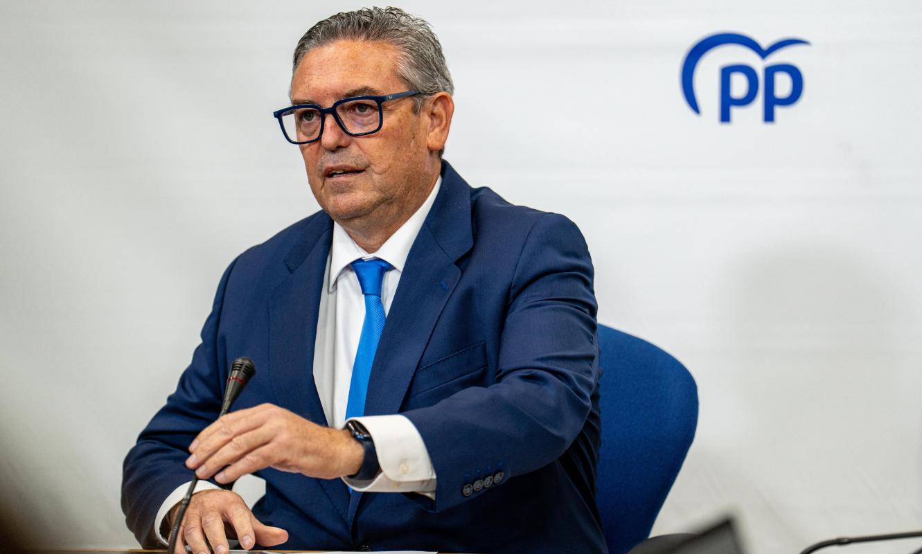 Santiago Lucas-Torres, en la rueda de prensa que ha dado hoy lunes.