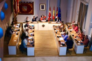 Imagen de la sesión plenaria celebrada en el Ayuntamiento de Alcázar de San Juan