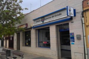 Administración de Loterías nº3, situada en la avenida Juan Carlos I de Tomelloso.