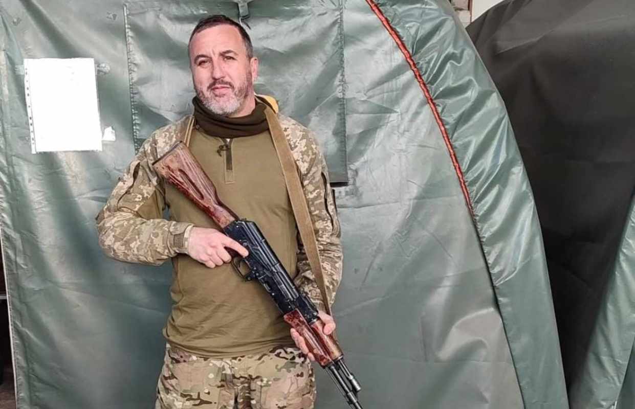 Amador, de 38 años, fue alcanzado por un dron ruso durante una operación militar