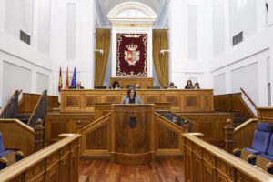 La secretaria primera de la Mesa de las Cortes, Charo García Saco.