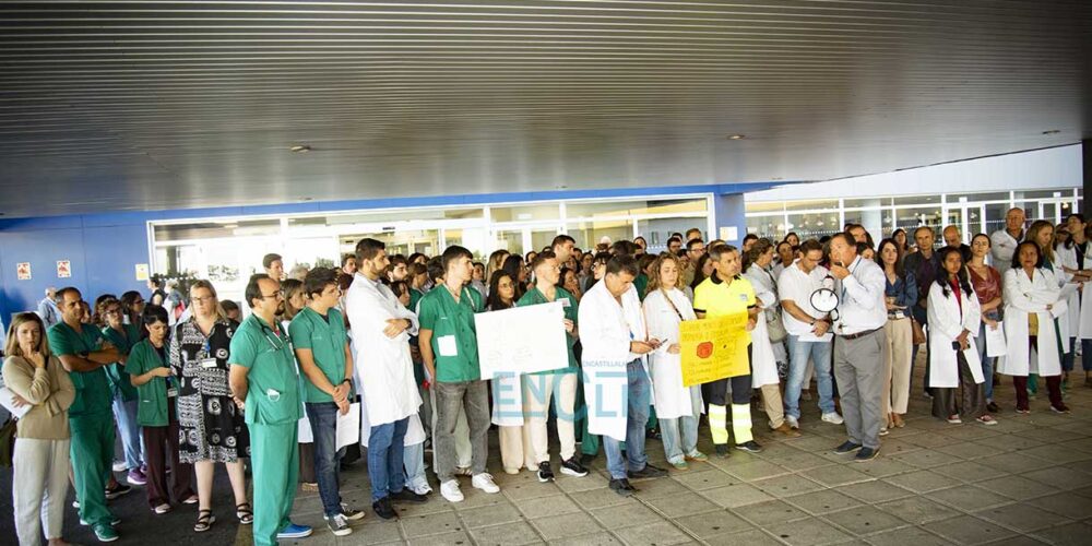Concentracion de médicos en Toledo. Foto: Rebeca Arango.