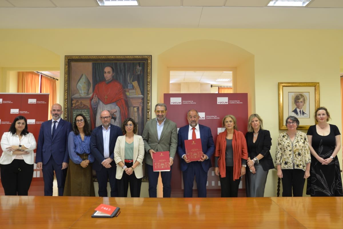 La UCLM y la Consejería de Sanidad refuerzan su alianza para mejorar la formación sanitaria en Castilla-La Mancha