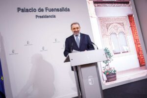 El consejero de Sanidad, Jesús Fernández Sanz.