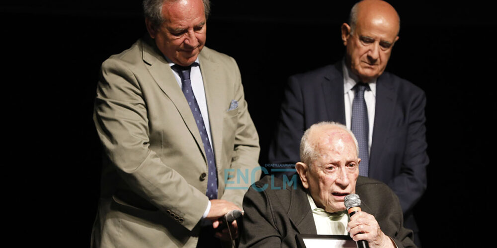 Aurerio de León en la gala de los Premios Excelentes.