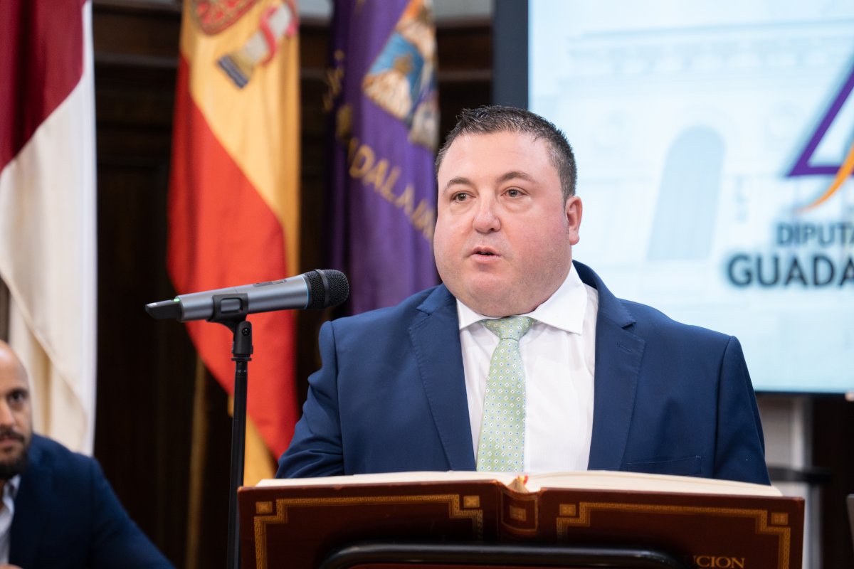 Toma posesión Alberto Guerrero