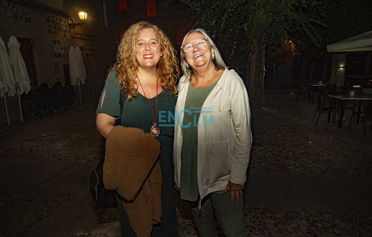 Isabel Ralero y Lola Vázquez. Foto: Rebeca Arango.